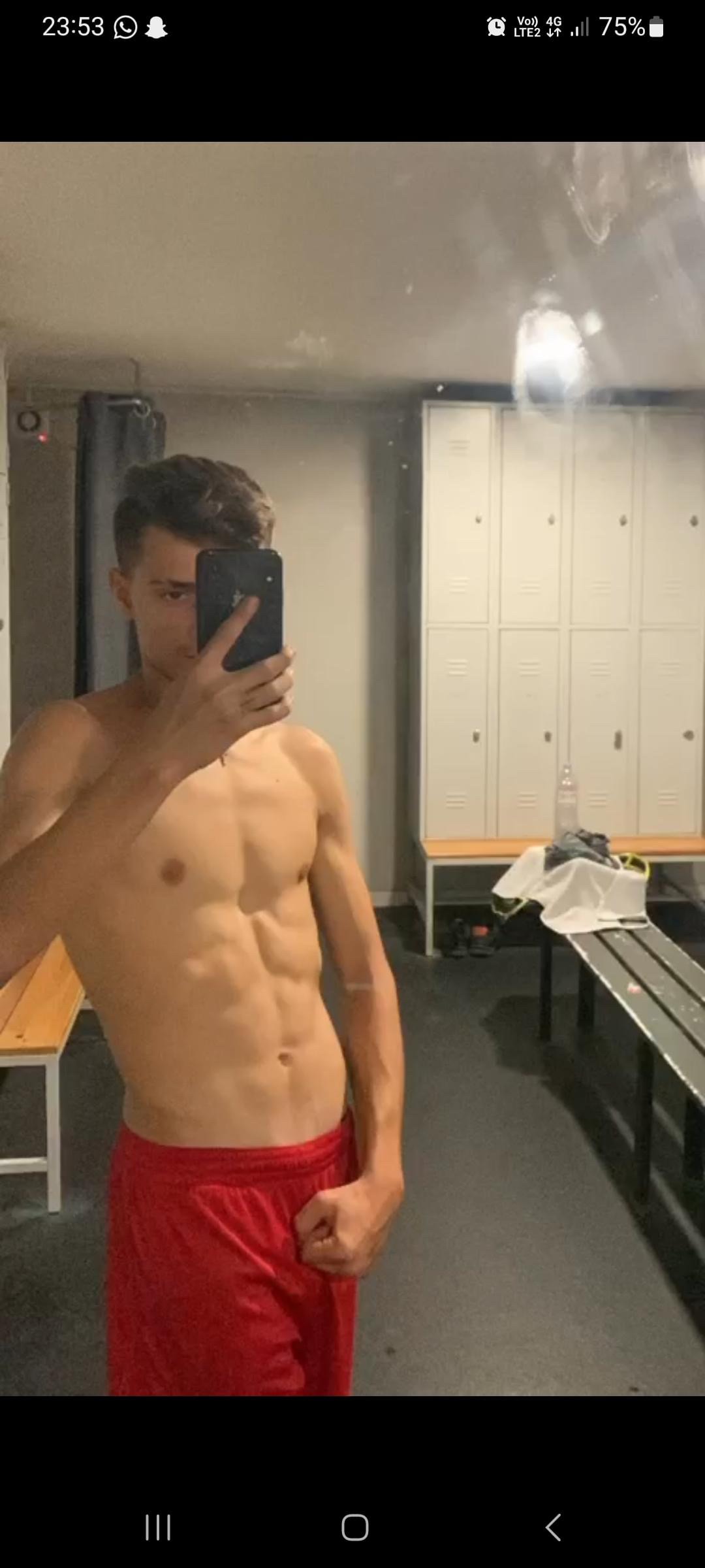 Vuk - Térmens - Lleida | Anuncios gays
