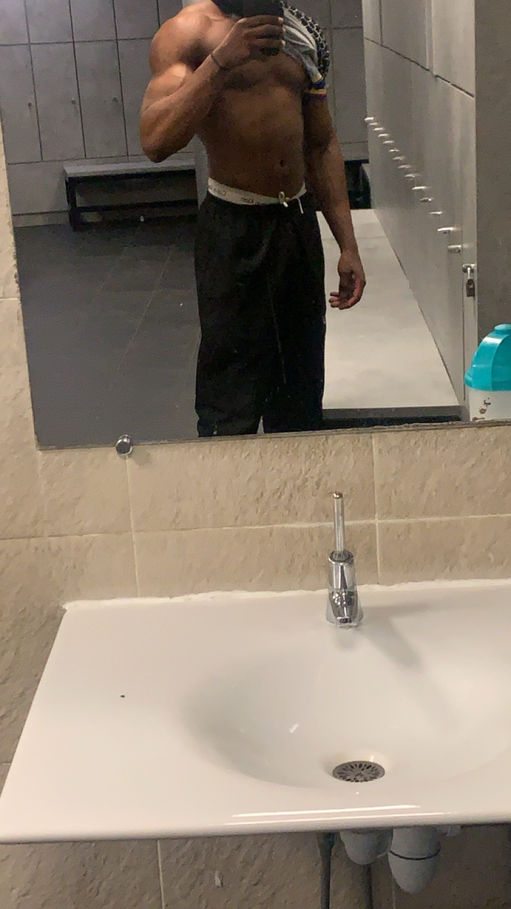 Mounire - Canredondo - Guadalajara | Anuncios gays