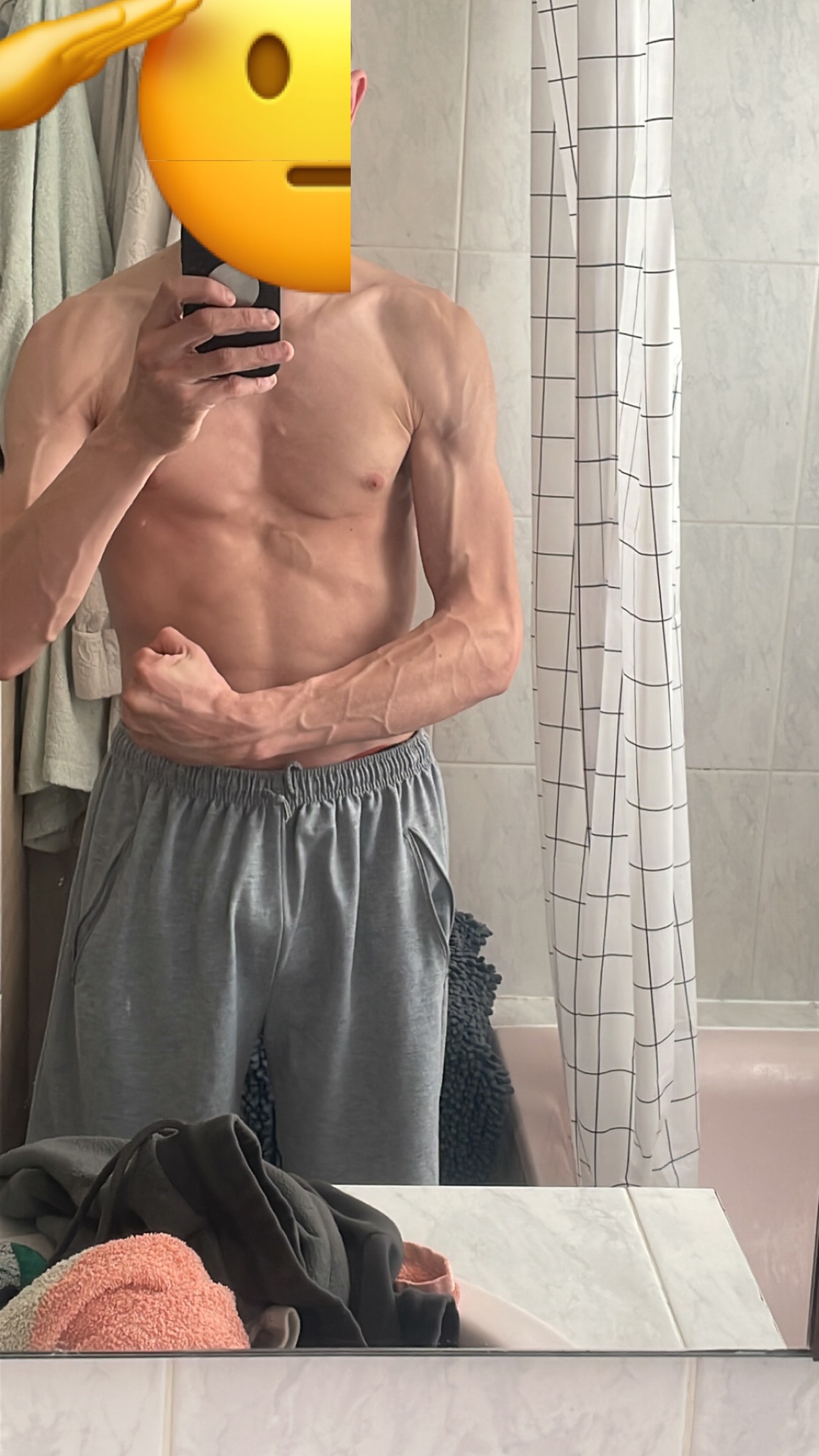 Eymerick - Badalona - Barcelona | Anuncios gays