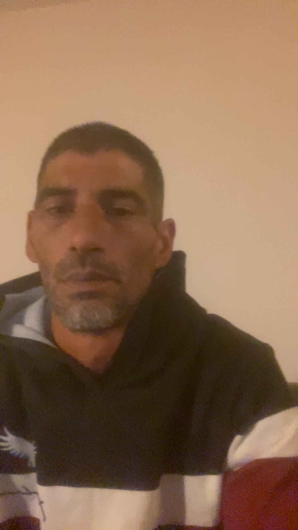Humbert - Castropol - Asturias | Anuncios gays