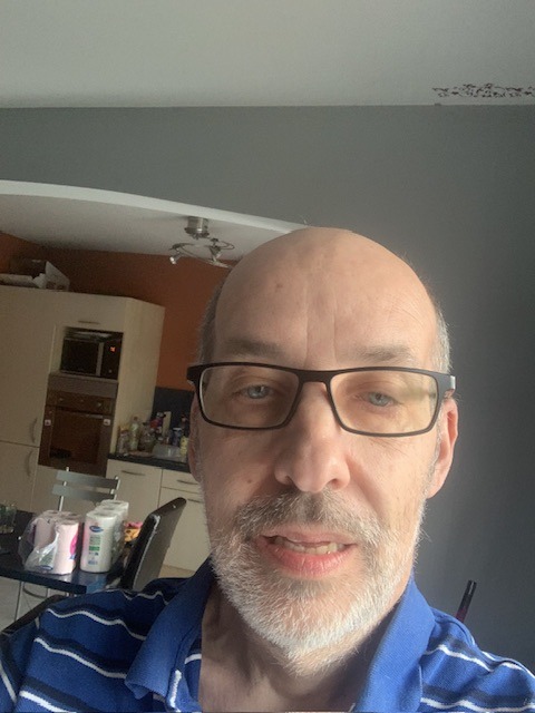 Jean-serge - San Pedro del Romeral - Cantabria | Anuncios gays