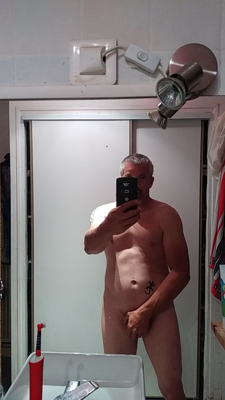 Ywen - Larraona - Navarra | Anuncios gays