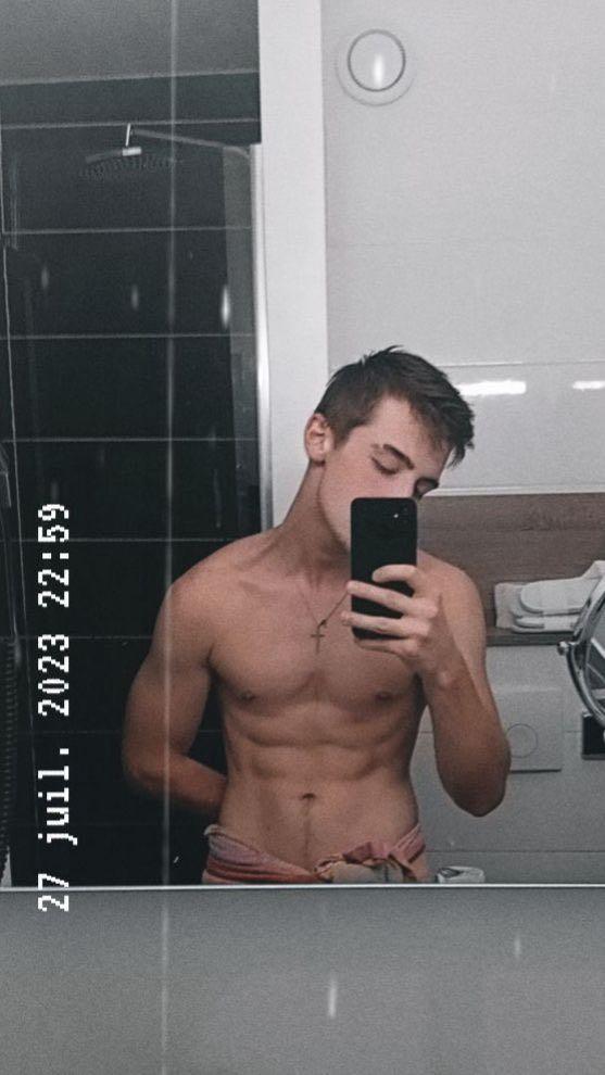 Hasan-huseyin - Azuébar - Castellón | Anuncios gays