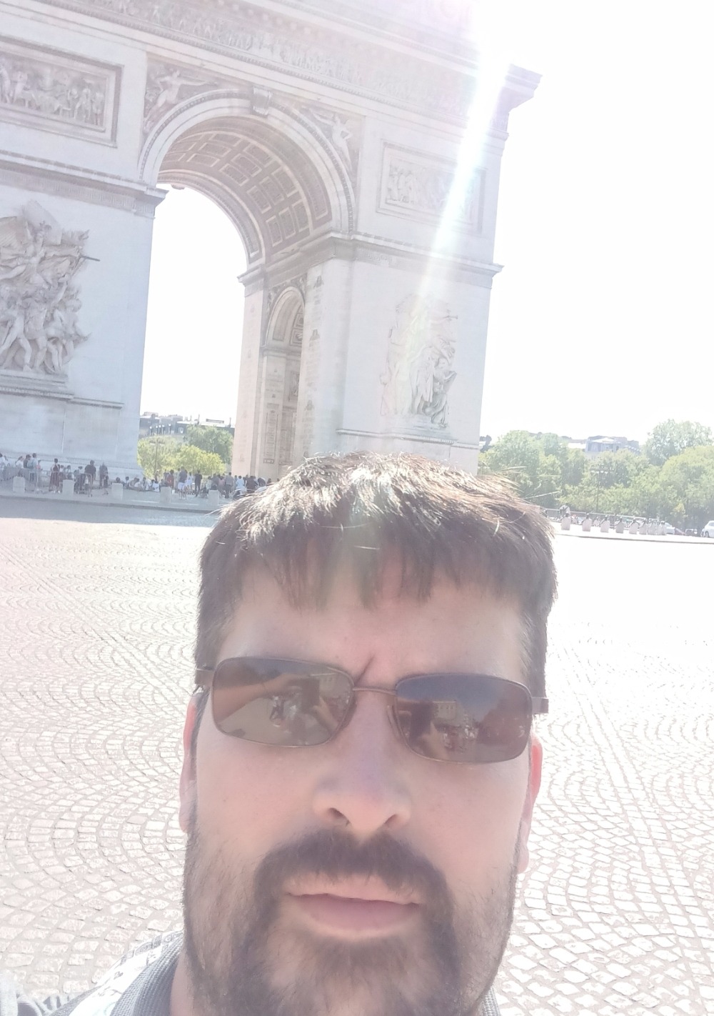 Hoël - Estivella - Valencia | Anuncios gays