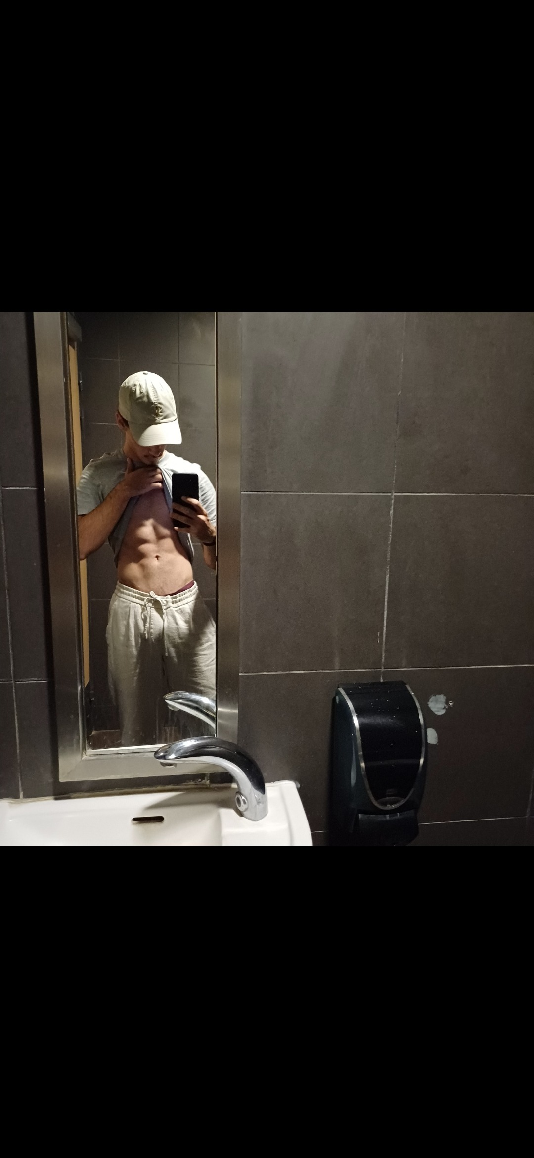 Hazel - Barcarrota - Badajoz | Anuncios gays