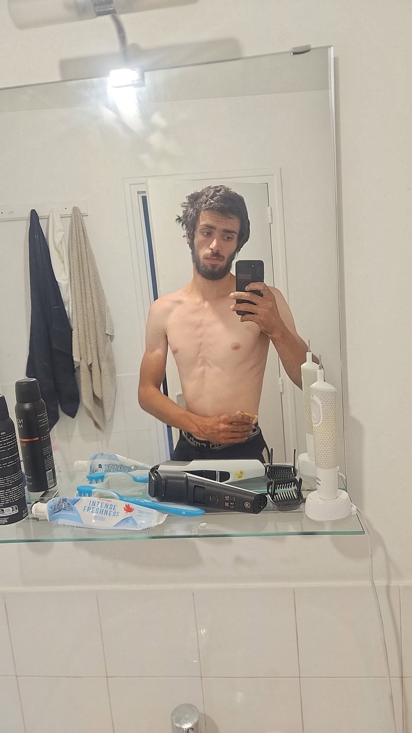 Christophe - Aguarón - Zaragoza | Anuncios gays